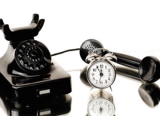 Il canone per il telefono Telecom? È per tutta la vita…