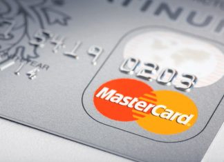 La Ue contro MasterCard: “Costi gonfiati con carta”