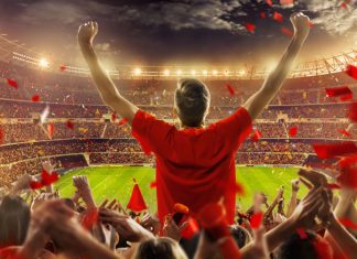 Voglia di calcio? Sky e Mediaset a confronto