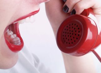 Tlc, servizi non richiesti: l’Antitrust multa 4 gestori