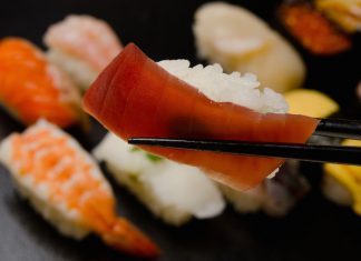 Tonno, merluzzo e sogliole: i pesci più taroccati cucina orientale