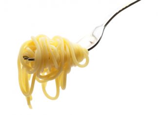 L’Efsa “scopre” l’effetto cocktail dei pesticidi