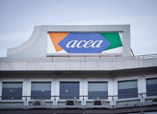 “Da due anni Acea mi deve 300 euro di rimborso”
