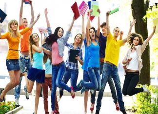 Scuola, niente tasse sulle borse di studio Erasmus