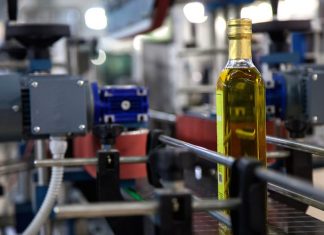 Olio extravergine prezzi alle stelle, la Spagna toglie l’Iva OLIO EXTRAVERGINE