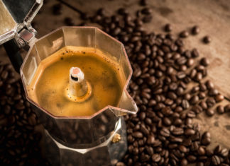 Miti alimentari, i segreti per una moka perfetta