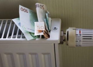 La beffa delle valvole che registrano a termosifoni spenti: “Chiedete garanzie agli amministratori”