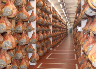 Commissariati i certificatori di salumi e prosciutti Dop PROSCIUTTO DI PARMA