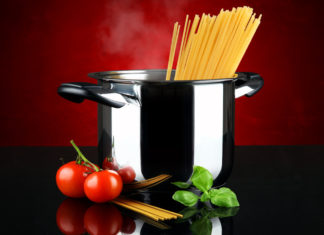 Lisci, rigati o… trafilati? Maccheroni e spaghetti ai raggi X PASTA SPAGHETTI