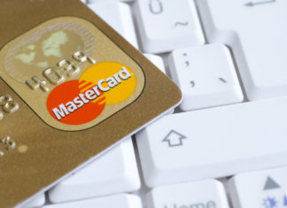 Ue maxi multa di 570 milioni di euro a Mastercard: “Limitata la concorrenza”