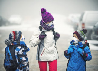 Monitoraggio nelle scuole di Bologna: 10mila bambini esposti ogni giorno a smog ai limiti di legge congedo