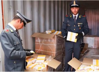 Le mani e gli affari della camorra sugli antitumorali