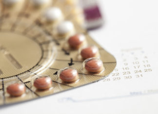 Il rischio di cancro al seno con la terapia ormonale sostitutiva è il doppio del previsto
