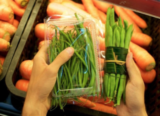 Ortofrutta, catena inglese passa alle fascette per eliminare le odiose vaschette di plastica