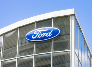 La portiera si apre in movimento: Ford richiama 2,1 milioni di auto ford