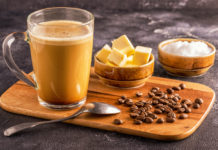 Burro chiarificato e caffè, la leggenda del Bulletproof coffee