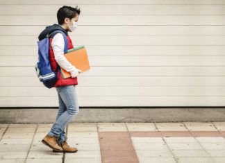 Falsa partenza a Berlino per la scuola, senza distanziamento contagi e istituti chiusi scuola Covid
