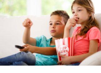 “Avete mai visto un bambino obeso nelle pubblicità di cibi e bevande zuccherate?” BAMBINI PUBBLICITA