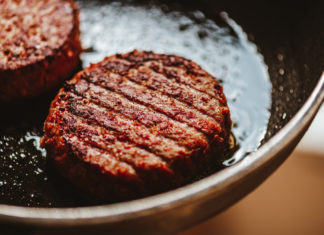 I grassi saturi della carne e dei latticini sono ugualmente dannosi per il cuore? Lo studio