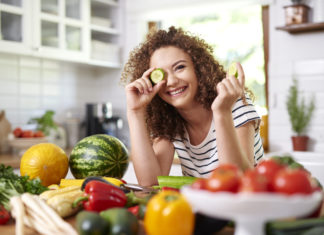 Vista, udito e denti: i cibi che aiutano a mantenerli sani