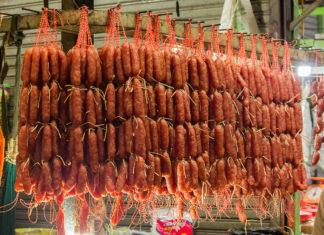 Origine della carne suina non indicata in etichetta, maxi sequestro di insaccati al Centro Nord