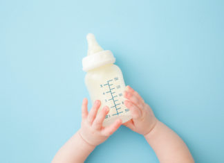 Latte artificiale, gli studi che lo “difendono” non sono attendibili LATTE ARTIFICIALE
