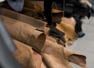 Troppo Cromo (VI) nel tessile tedesco: fuorilegge scarpe, guanti, cinture e collari per cani CROMO (VI)