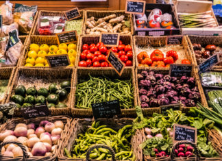 Brasile, frutta e verdura contaminate da pesticidi: multa per Carrefour