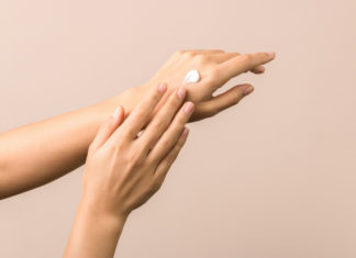 14 creme mani alla prova, Bon a Savoir boccia Nivea (e promuove Lidl) CREME MANI