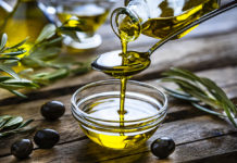 Extravergine: il prezzo giusto per un litro di olio novello OLIO EXTRAVERGINE PREZZO
