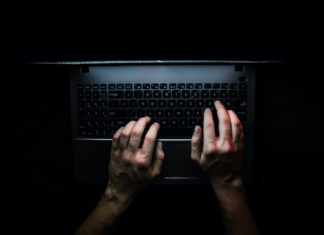 In cosa consiste il reato di sextortion e come difendersi sextortion