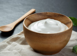 Test: lo yogurt greco “batte” in probiotici il kefir e lo skyr YOGURT GRECO