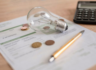 Energia, Enel e Edison contro gli utenti vulnerabili: stop a rientro nelle tutele graduali energia