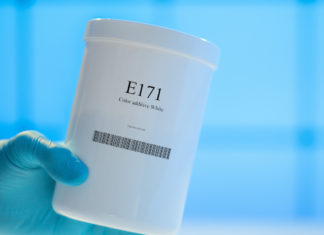 Respirare il biossido di titanio non fa male, lo dice la Corte Ue biossido di titanio