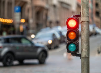 In quali casi la multa per passaggio con semaforo rosso è nulla semaforo