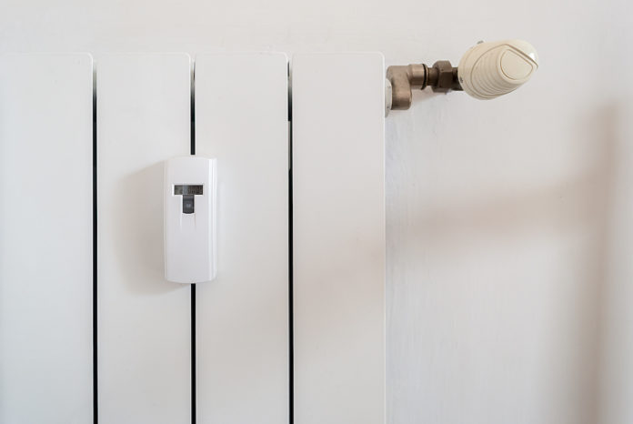 Termosifone a parete con regolatore CONTABILIZZATORE DI CALORE