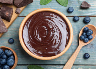 I flavonoidi negli alimenti: dove sono e a cosa servono davvero FLAVONOIDI