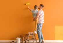 Vernici bio per la casa. Il test francese rivela che sono meno ecologiche di quello che si pensi pittura vernici