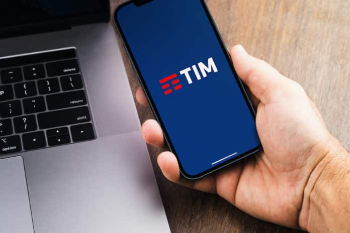 AUMENTI TIM AUMENTI TIM