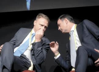 “I poveri mangiano meglio dei ricchi”. Ministro Lollobrigida, la febbre fa brutti scherzi lollobrigida glifosato CARNE COLTIVATA