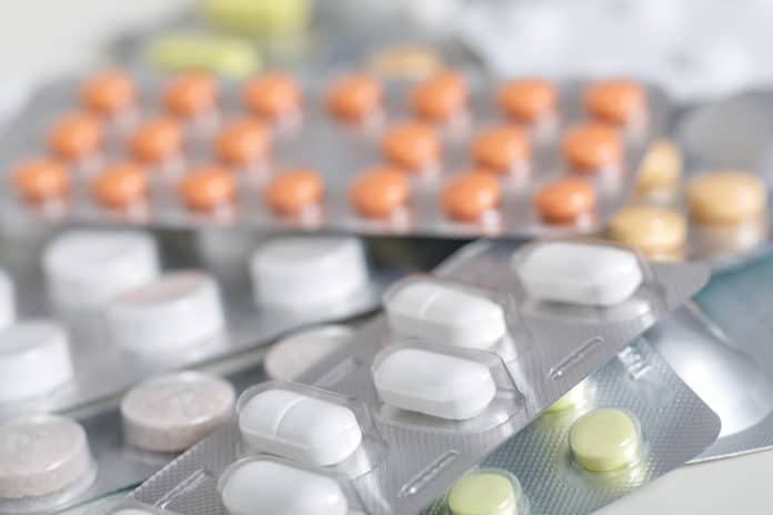 farmaci FARMACI AVVELENAMENTI SCADENZA
