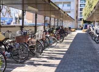 Spazi minimi per le biciclette in condominio, cosa prevede la nuova direttiva europea BICICLETTE
