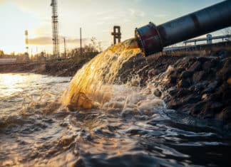Pfas in Piemonte, il report di Greenpeace: contaminazione acque potabili non solo a Spinetta Marengo ma anche a Torino pfas