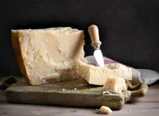 Parmigiano, Grana e mix: test su 37 formaggi grattugiati