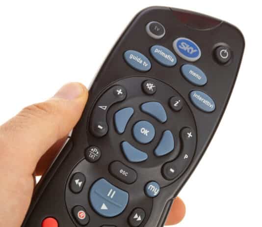 Il gioco dell’oca di Sky: paghi subito e per disdire aspetti mesi SKY