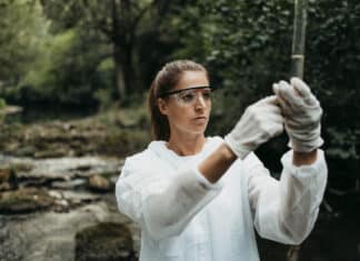 Pfas, parte la campagna di Greenpeace Italia per mappare le acque di 220 città pesticidi pfas