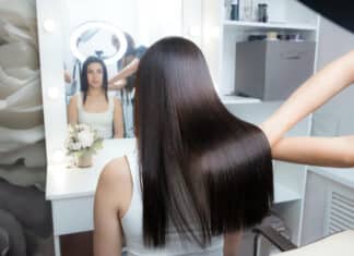 Liscianti per capelli, allarme tossicità per casi di grave insufficienza renale