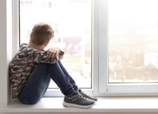 “È naturale, crescerà”. I disagi dei giovani che ignoriamo
