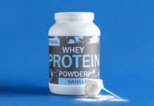 Proteine in polvere sotto la lente: fino a 20 ingredienti nella Biotech Usa, solo 3 nella Bodymass di Action
