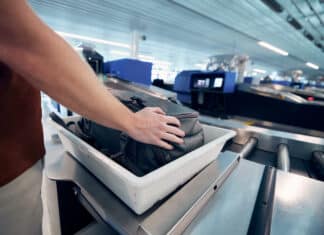 Voli, Ue verso ok ai liquidi nel bagaglio a mano. La lista dei cibi ammessi in valigia